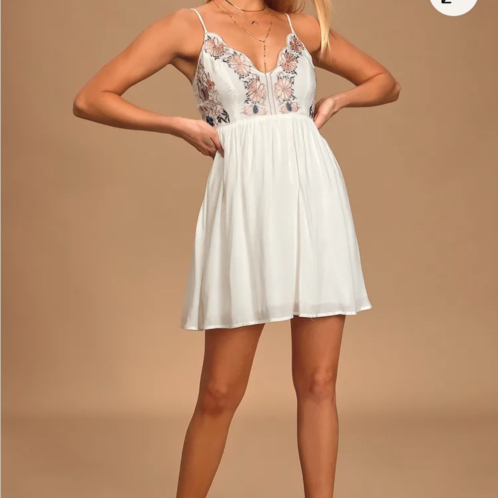 Lulus Daisy Petal Pickin’ Embroidered Cream Dress Medium